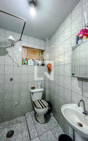 Apartamento à venda com 58m², 1 quarto e sem vagaBanheiro