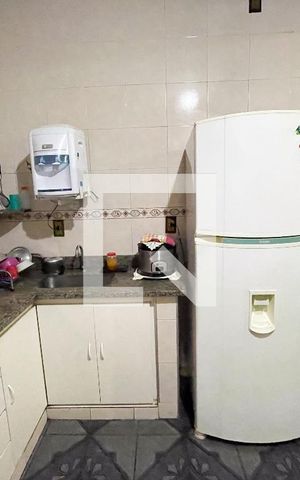 Casa à venda com 360m², 4 quartos e 2 vagasCozinha