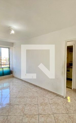 Apartamento para alugar com 58m², 1 quarto e 1 vaga Apartamento para alugar com 58m², 1 quarto e 1 vagaSala