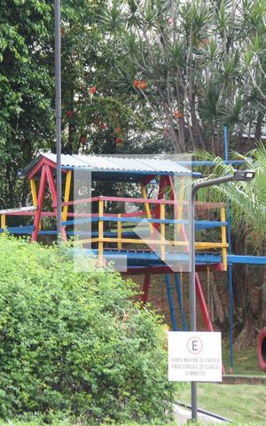 Apartamento para alugar com 55m², 2 quartos e 1 vagaÁrea comum - Playground