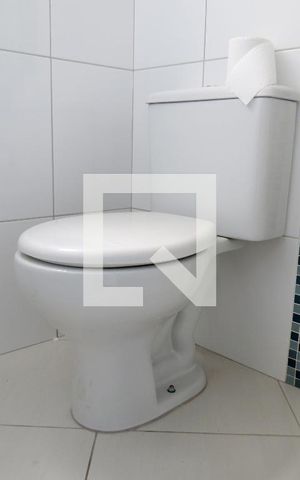 Apartamento para alugar com 55m², 2 quartos e 1 vagaBanheiro - Privada