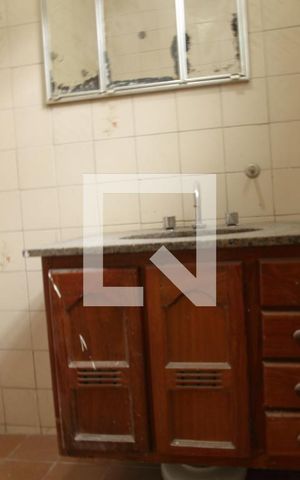 Casa à venda com 152m², 3 quartos e 2 vagasBanheiro 2