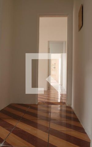 Casa à venda com 152m², 3 quartos e 2 vagascorredor dos Quartos