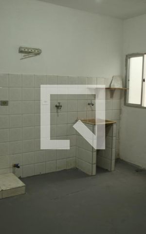 Casa à venda com 152m², 3 quartos e 2 vagasLavanderia