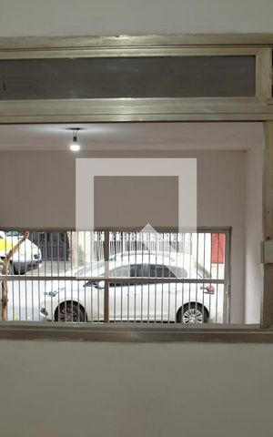 Casa à venda com 152m², 3 quartos e 2 vagasSala ( vista)