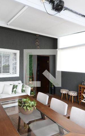 Casa à venda com 400m², 5 quartos e 2 vagasVaranda gourmet
