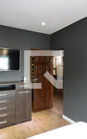 Casa à venda com 400m², 5 quartos e 2 vagasSuíte