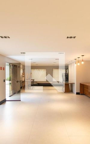 Apartamento à venda com 224m², 4 quartos e 4 vagas Apartamento à venda com 224m², 4 quartos e 4 vagasÁrea comum - Salão de festas