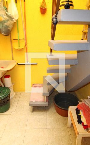 Casa à venda com 220m², 4 quartos e 1 vagaCasa 2 - Área de Serviço