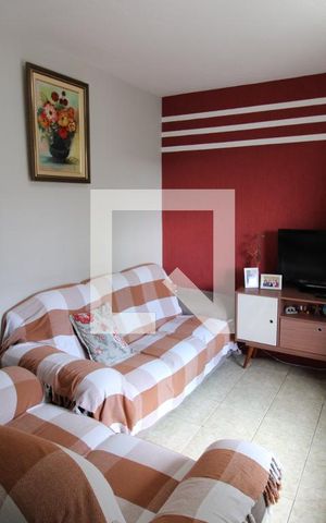 Casa à venda com 220m², 4 quartos e 1 vagaCasa 2 - Sala