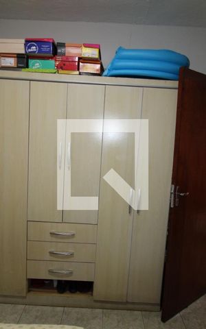 Casa à venda com 220m², 4 quartos e 1 vagaCasa 2 - Quarto 1