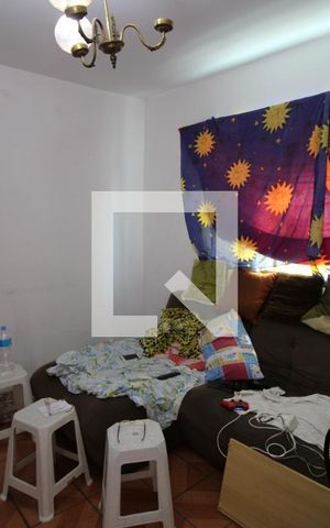 Casa à venda com 220m², 4 quartos e 1 vagaSala