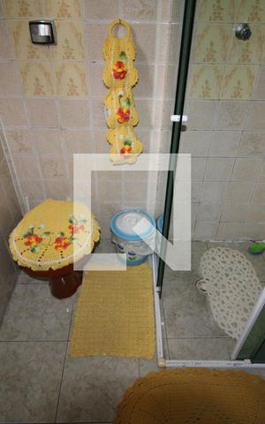 Casa à venda com 220m², 4 quartos e 1 vagaCasa 2 - Banheiro