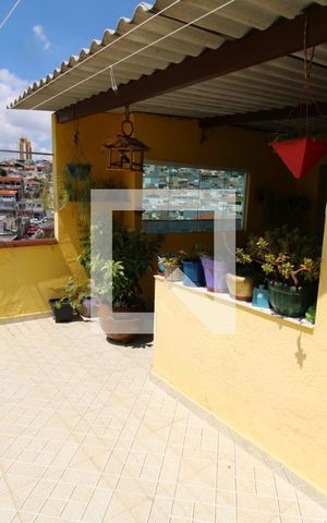 Casa à venda com 220m², 4 quartos e 1 vagaCasa 2 - Área de Serviço