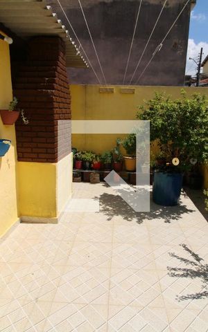 Casa à venda com 220m², 4 quartos e 1 vagaCasa 2 - Área de Serviço