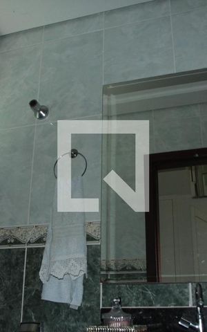 Casa à venda com 238m², 3 quartos e 3 vagasBanheiro
