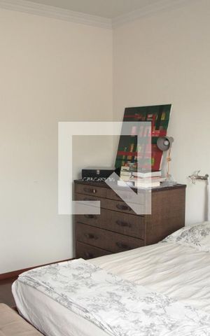 Casa à venda com 238m², 3 quartos e 3 vagasQuarto 2