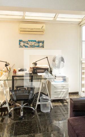Apartamento à venda com 193m², 4 quartos e 3 vagas Apartamento à venda com 193m², 4 quartos e 3 vagasCobertura sala, home office