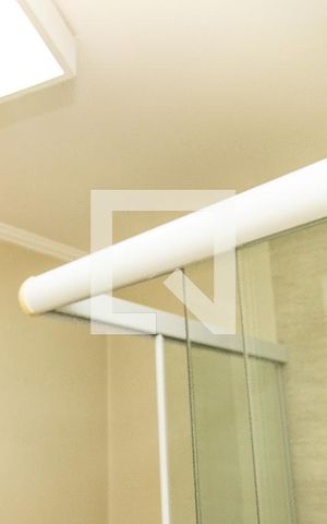Apartamento à venda com 193m², 4 quartos e 3 vagas Apartamento à venda com 193m², 4 quartos e 3 vagasLavabo 2
