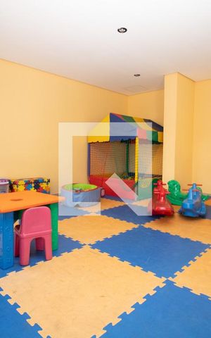 Apartamento à venda com 193m², 4 quartos e 3 vagas Apartamento à venda com 193m², 4 quartos e 3 vagasÁrea comum - Brinquedoteca
