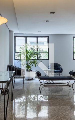 Apartamento à venda com 193m², 4 quartos e 3 vagas Apartamento à venda com 193m², 4 quartos e 3 vagasÁrea comum - Living de entrada