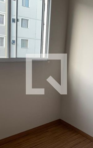 Apartamento para alugar com 45m², 2 quartos e 1 vagaquarto 02