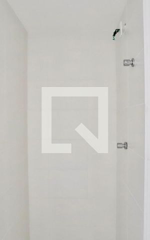 Apartamento para alugar com 24m², 1 quarto e sem vaga Apartamento para alugar com 24m², 1 quarto e sem vagaBanheiro