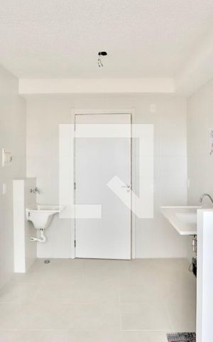 Apartamento para alugar com 24m², 1 quarto e sem vaga Apartamento para alugar com 24m², 1 quarto e sem vagaSala / Cozinha