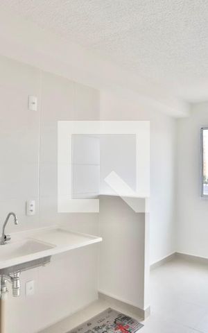 Apartamento para alugar com 24m², 1 quarto e sem vaga Apartamento para alugar com 24m², 1 quarto e sem vagaSala / Cozinha