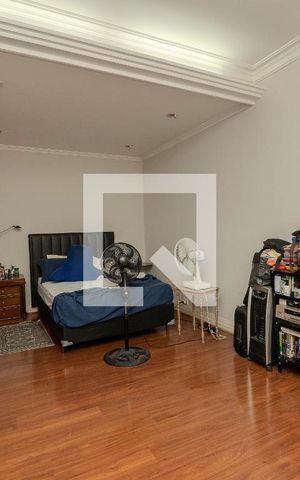 Apartamento à venda com 414m², 4 quartos e 2 vagas Apartamento à venda com 414m², 4 quartos e 2 vagasSuíte 1