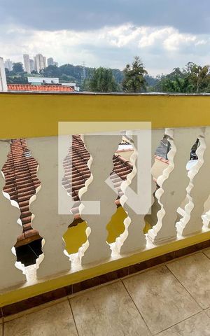 Casa à venda com 90m², 3 quartos e 2 vagas Casa à venda com 90m², 3 quartos e 2 vagasSacada da Sala
