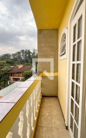 Casa à venda com 90m², 3 quartos e 2 vagas Casa à venda com 90m², 3 quartos e 2 vagasSacada da Sala
