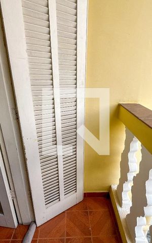Casa à venda com 90m², 3 quartos e 2 vagas Casa à venda com 90m², 3 quartos e 2 vagasSacada da Suíte