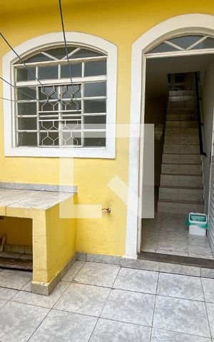 Casa à venda com 90m², 3 quartos e 2 vagas Casa à venda com 90m², 3 quartos e 2 vagasQuintal