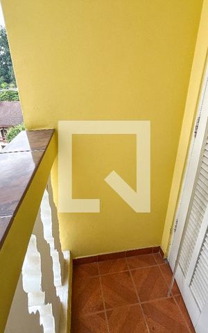 Casa à venda com 90m², 3 quartos e 2 vagas Casa à venda com 90m², 3 quartos e 2 vagasSacada da Suíte