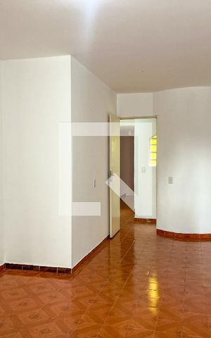 Casa à venda com 90m², 3 quartos e 2 vagas Casa à venda com 90m², 3 quartos e 2 vagasSuíte