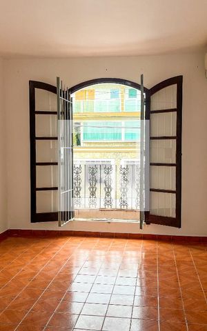 Casa à venda com 90m², 3 quartos e 2 vagas Casa à venda com 90m², 3 quartos e 2 vagasQuarto 2