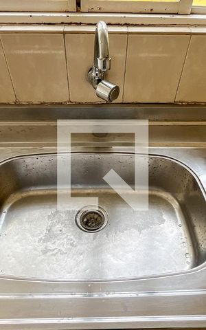 Casa à venda com 90m², 3 quartos e 2 vagas Casa à venda com 90m², 3 quartos e 2 vagasCozinha