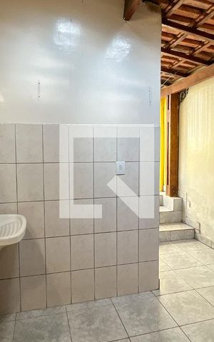 Casa à venda com 90m², 3 quartos e 2 vagas Casa à venda com 90m², 3 quartos e 2 vagasÁrea de Serviço