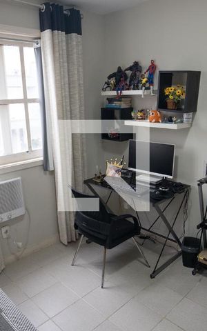 Casa de condomínio à venda com 205m², 5 quartos e 3 vagas Casa de condomínio à venda com 205m², 5 quartos e 3 vagasQuarto 1