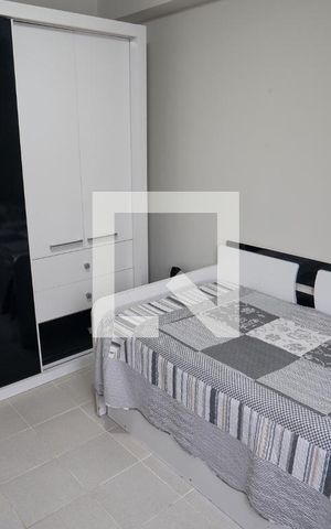 Casa de condomínio à venda com 205m², 5 quartos e 3 vagas Casa de condomínio à venda com 205m², 5 quartos e 3 vagasQuarto 1