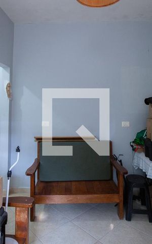 Casa à venda com 700m², 3 quartos e 8 vagas Casa à venda com 700m², 3 quartos e 8 vagascozinha casa dos fundos