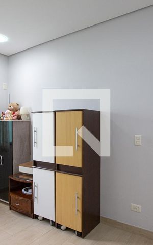 Casa à venda com 700m², 3 quartos e 8 vagas Casa à venda com 700m², 3 quartos e 8 vagasescritório
