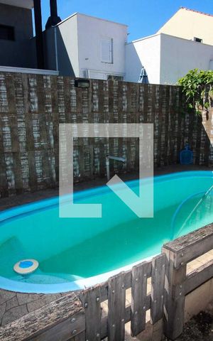 Casa à venda com 133m², 3 quartos e 2 vagasPiscina