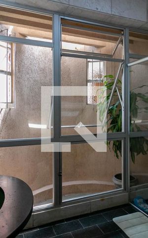 Casa à venda com 400m², 4 quartos e 3 vagas Casa à venda com 400m², 4 quartos e 3 vagasBanheiro de Serviço