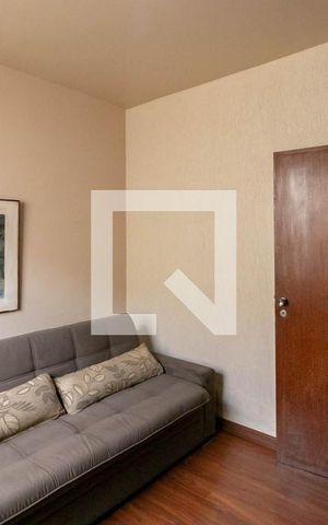 Casa à venda com 400m², 4 quartos e 3 vagas Casa à venda com 400m², 4 quartos e 3 vagasQuarto 2