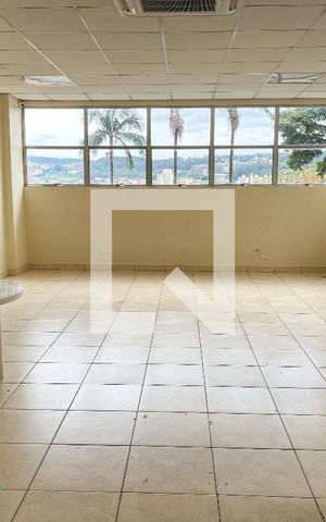 Apartamento à venda com 106m², 3 quartos e 1 vaga Apartamento à venda com 106m², 3 quartos e 1 vagaÁrea comum - Salão de festas