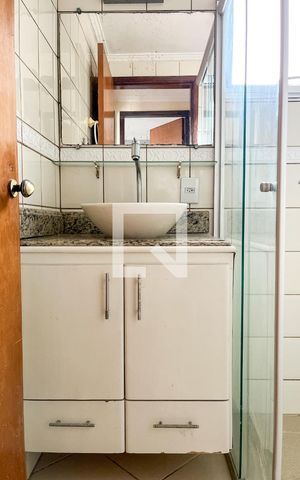 Apartamento à venda com 106m², 3 quartos e 1 vaga Apartamento à venda com 106m², 3 quartos e 1 vagaBanheiro Corredor