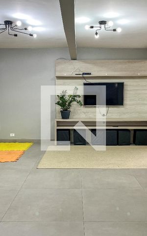 Apartamento à venda com 106m², 3 quartos e 1 vaga Apartamento à venda com 106m², 3 quartos e 1 vagaÁrea comum - Salão de Jogos