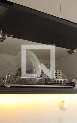 Apartamento para alugar com 32m², 1 quarto e 1 vagaSala/Cozinha